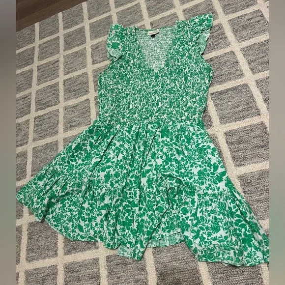 slim fit dress slacks Green Floral Flowy Dress